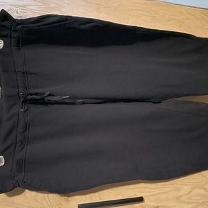 Eddie Bauer Black Capris